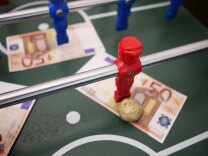 L'Italia sta valutando un'imposta sul reddito delle scommesse dell'1%.